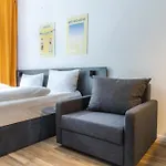 Servus By Homaris 3* Munique