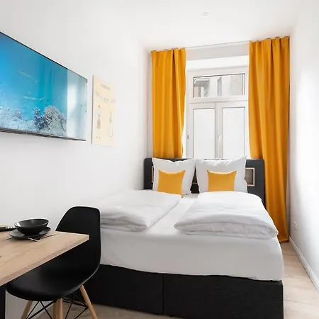 Servus By Homaris Mnichov