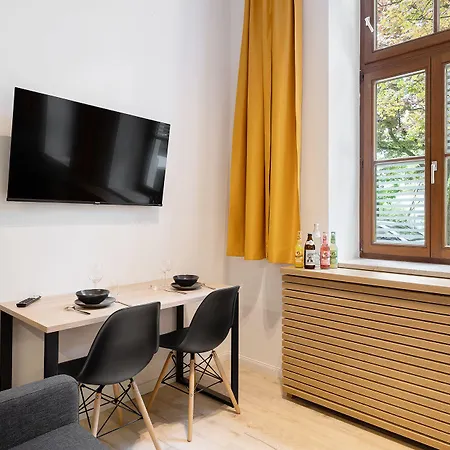 Servus By Homaris 3*