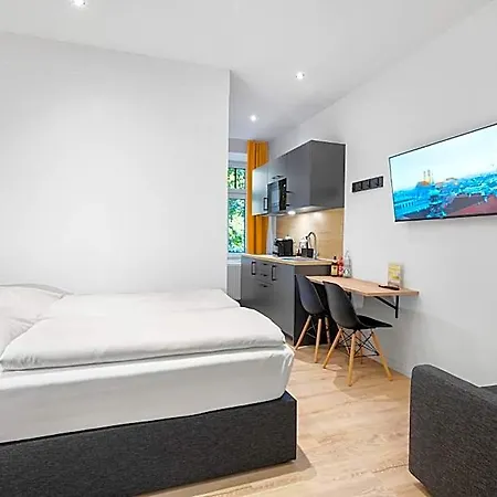 Servus By Homaris 3* München