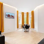 Servus By Homaris 3*