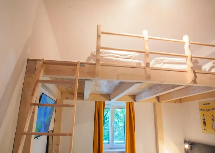 Servus By Homaris מינכן